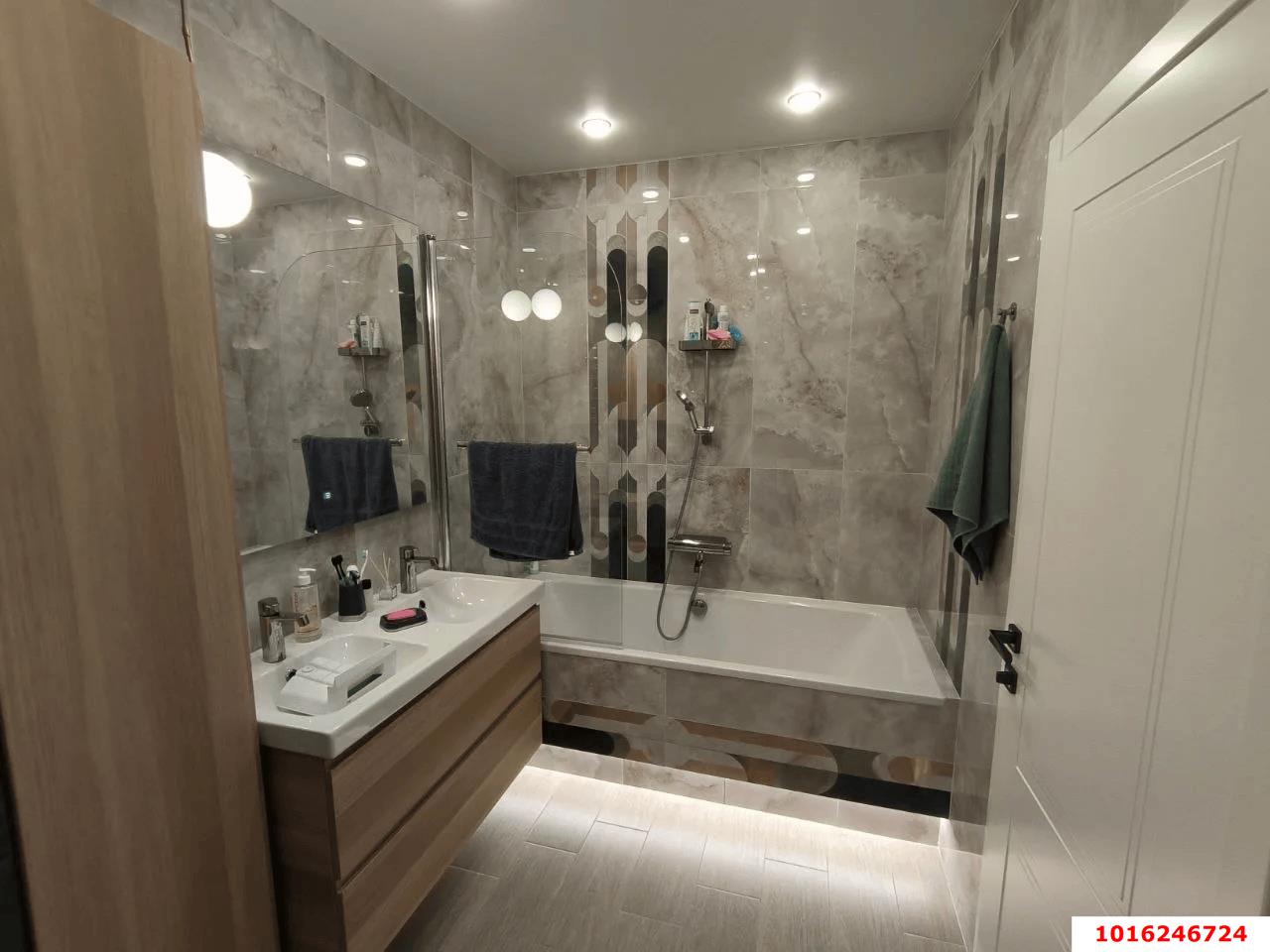 Фото №8: 2-комнатная квартира 63 м² - Краснодар, ЖК Тургенев, Западный внутригородской округ, Фестивальный, мкр. жилой комплекс Тургенев, ул. Дальняя, 8к1