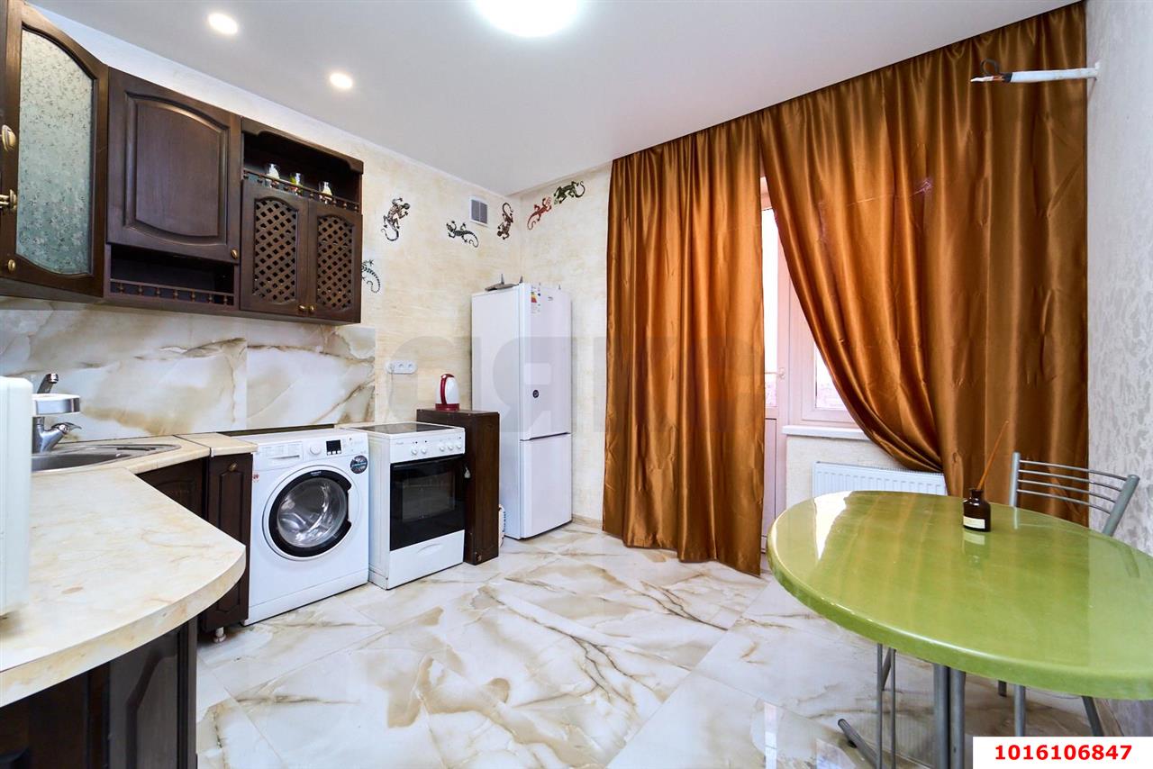 Фото №1: 1-комнатная квартира 39 м² - Новая Адыгея, мкр. жилой комплекс Мега, ул. Бжегокайская, 90/5к3