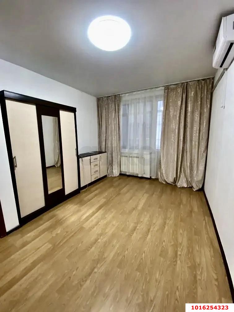 Фото №1: 1-комнатная квартира 30 м² - Краснодар, мкр. Прикубанский внутригородской округ, ул. Куликова Поля, 2