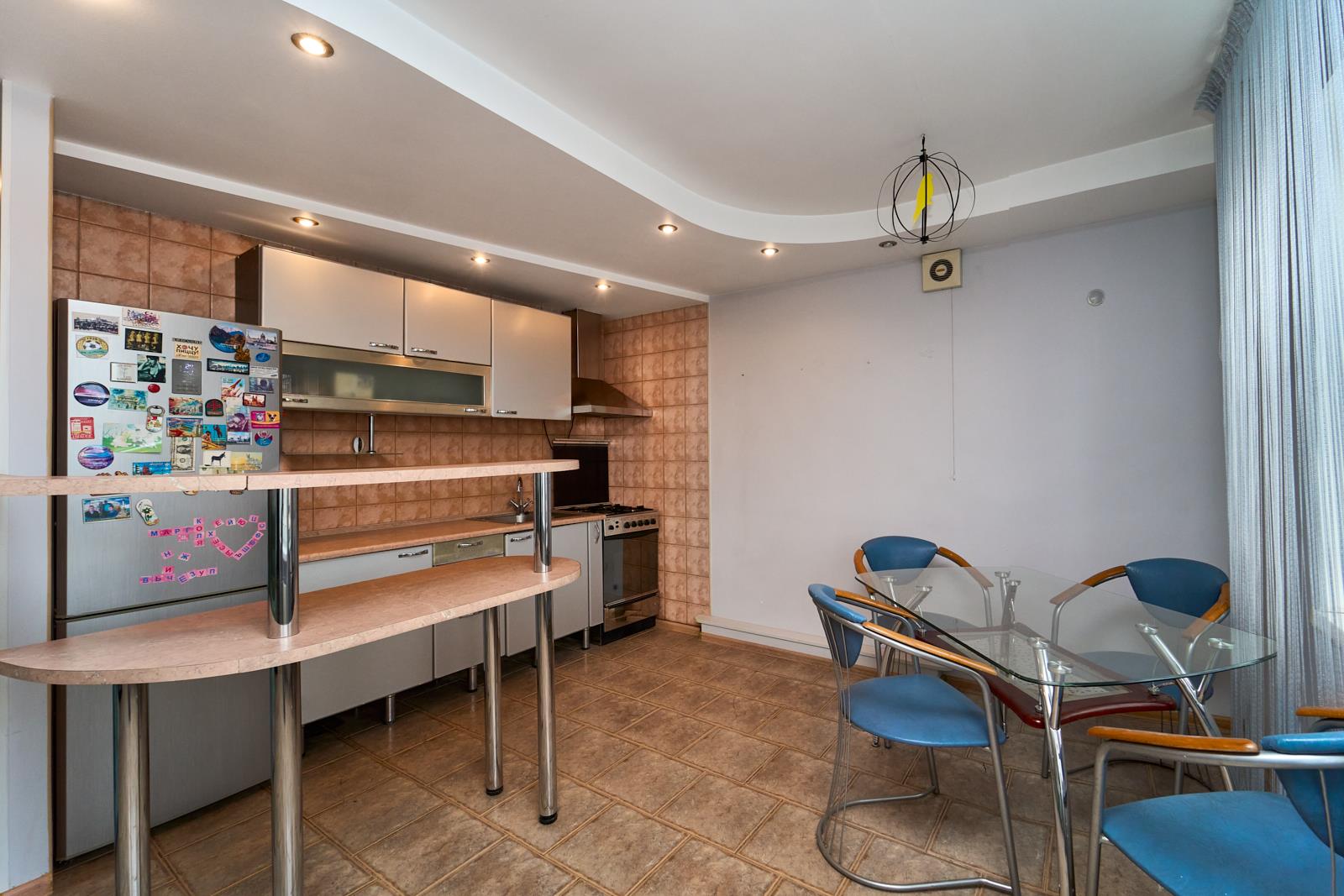 Фото №4: 4-комнатная квартира 78 м² - Краснодар, Карасунский внутригородской округ, мкр. Гидростроителей, ул. имени Игнатова, 10