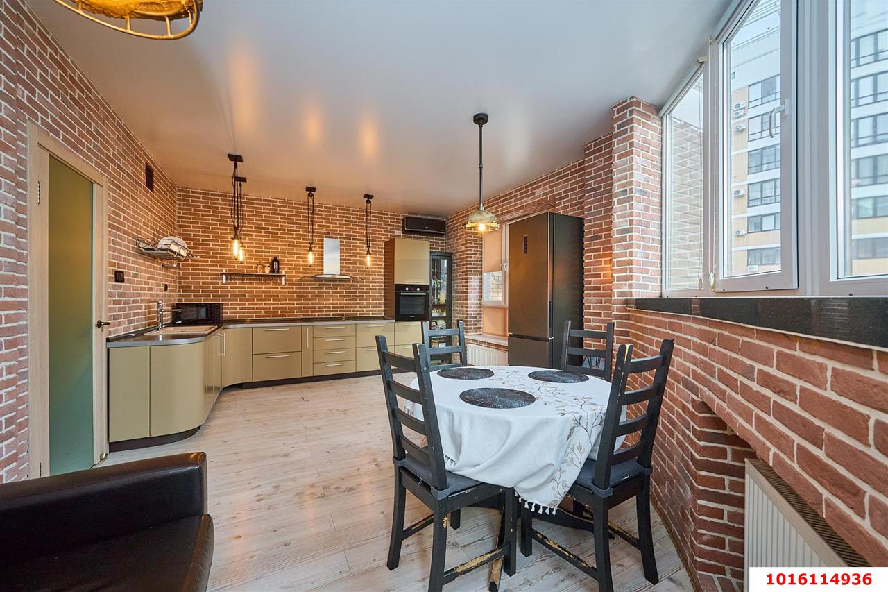 Фото №1: 2-комнатная квартира 80 м² - Краснодар, Пашковский, Карасунский внутригородской округ, мкр. жилой комплекс Империал, ул. Леонида Лаврова, 8к1ск1