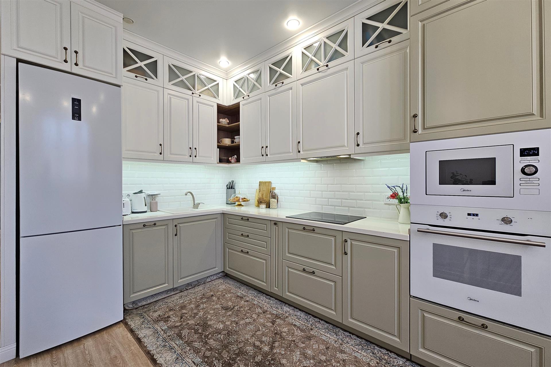 Фото №1: 2-комнатная квартира 70 м² - Краснодар, ЖК Губернский, 1-й квартал, Прикубанский внутригородской округ, мкр. Губернский, ул. Домбайская, 61