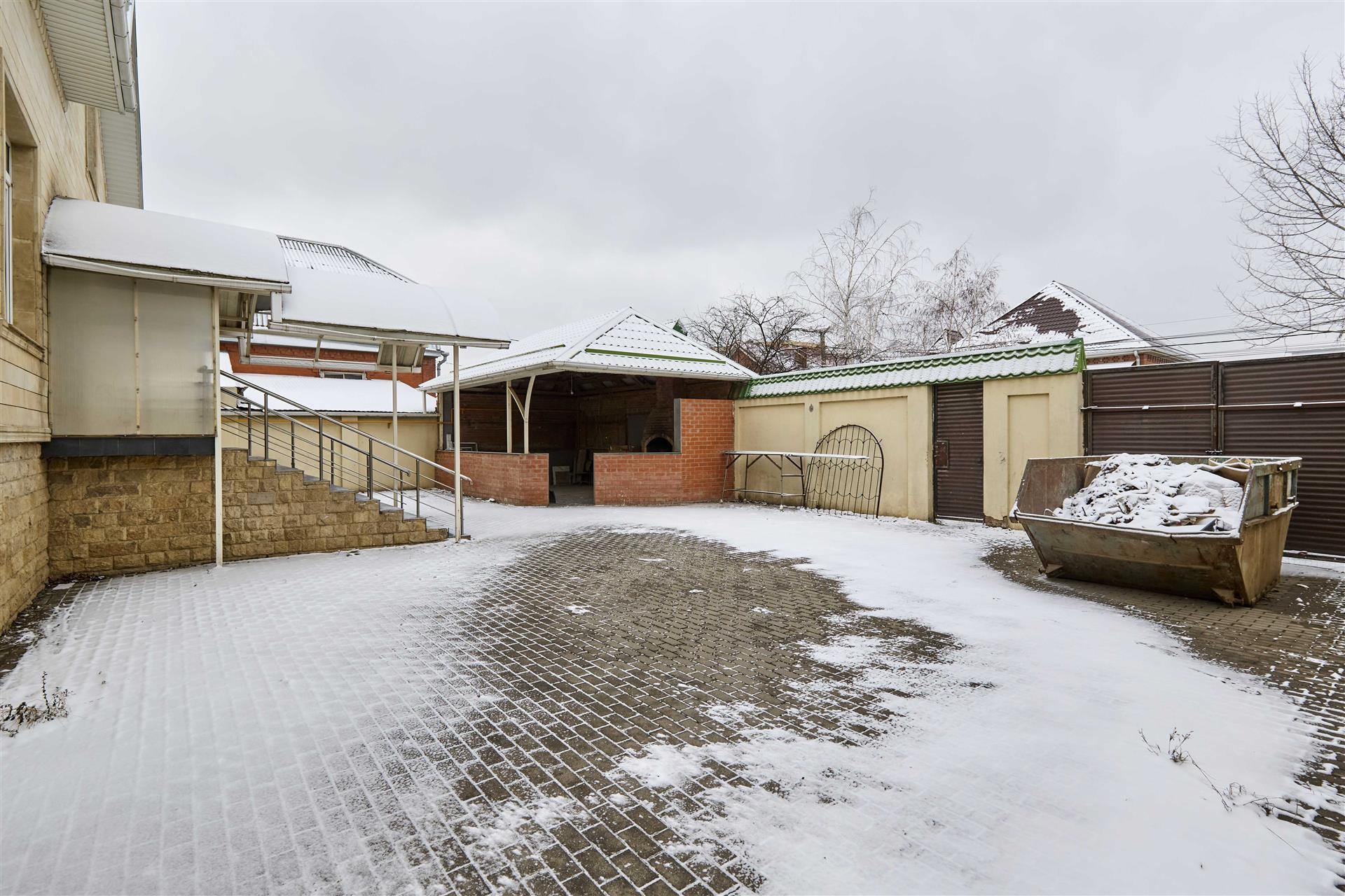 Фото №4: Дом 343 м² + 10 сот. - Краснодар, Прикубанский внутригородской округ, Калинино, мкр. Завод Радиоизмерительных Приборов, ул. Сергиевская, 60