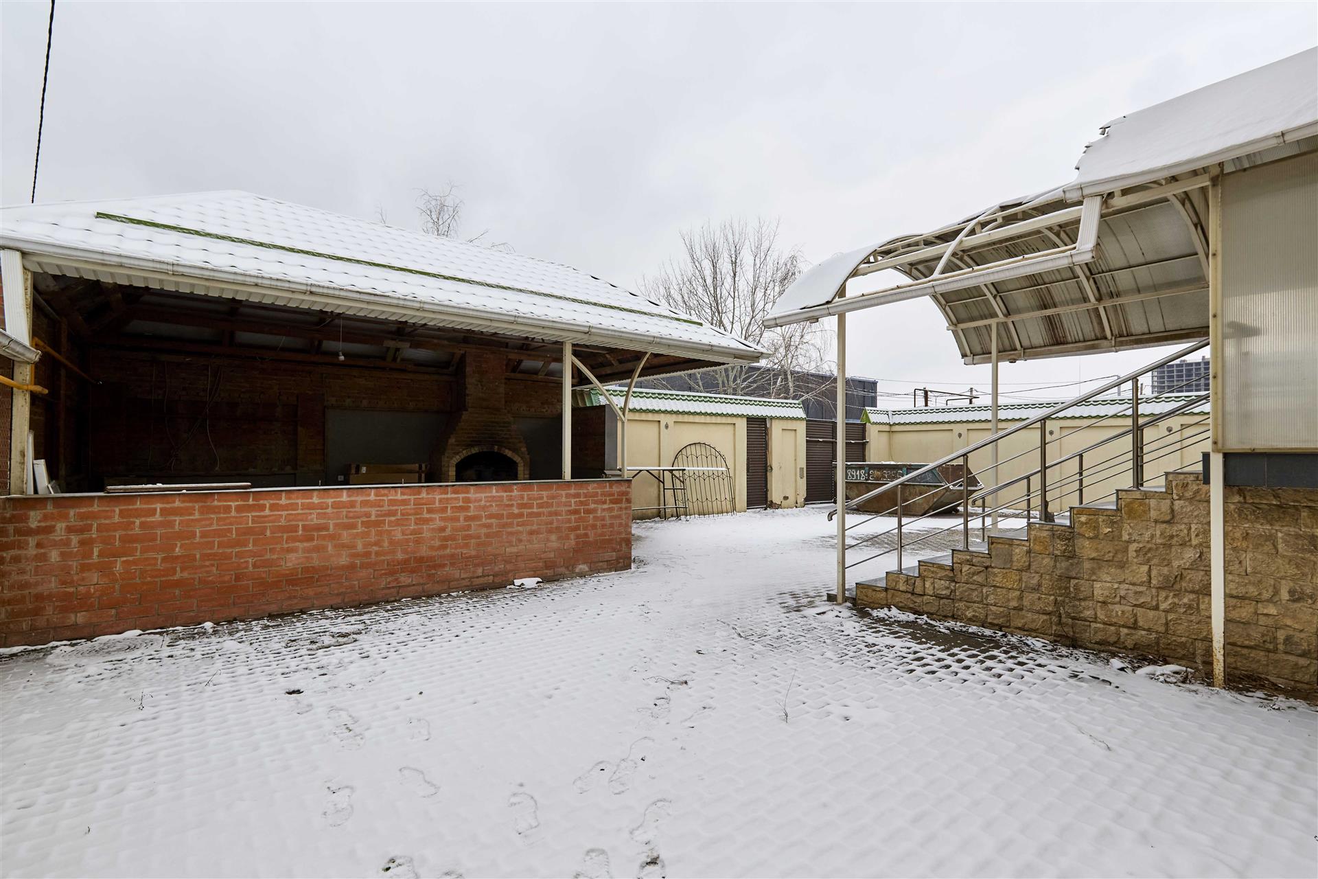 Фото №5: Дом 343 м² + 10 сот. - Краснодар, Прикубанский внутригородской округ, Калинино, мкр. Завод Радиоизмерительных Приборов, ул. Сергиевская, 60