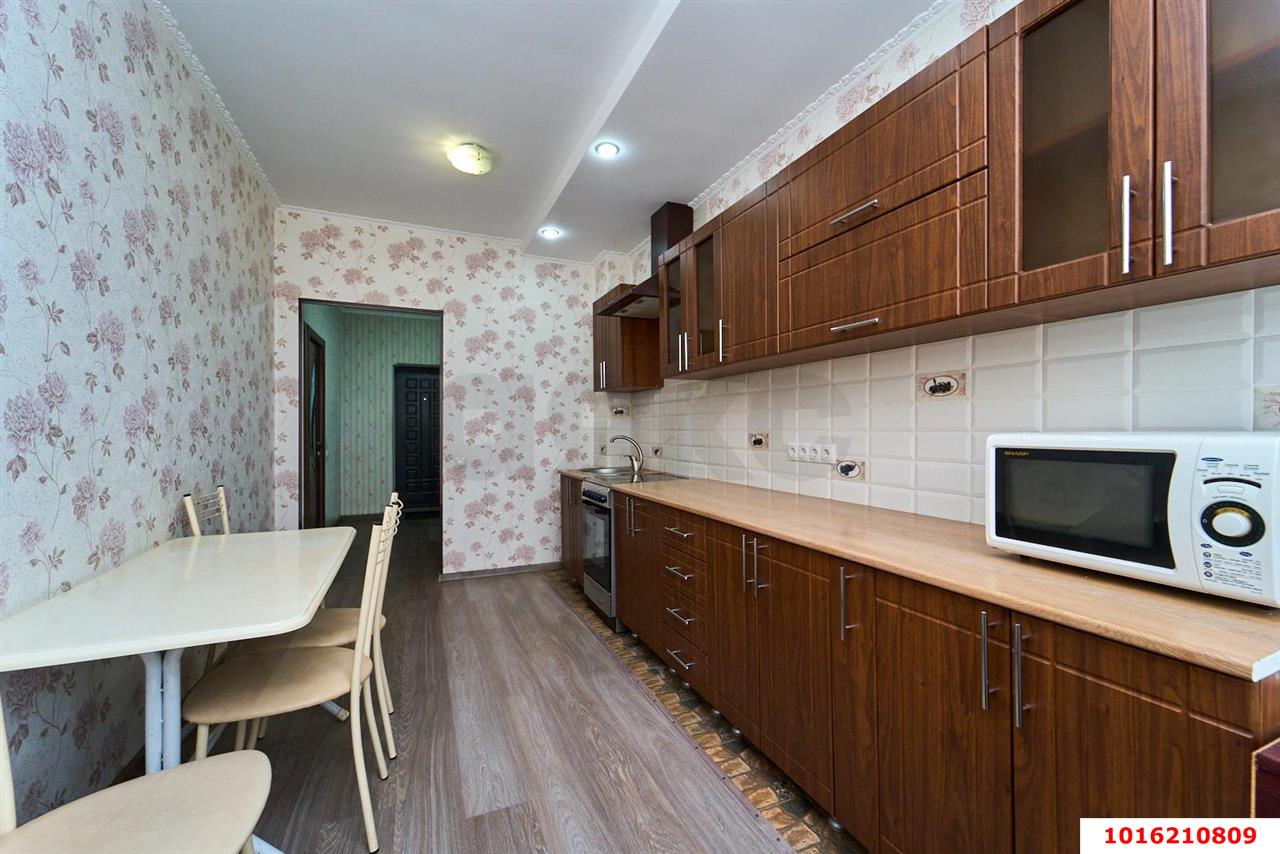 Фото №2: 1-комнатная квартира 44 м² - Краснодар, Славянский, мкр. Прикубанский внутригородской округ, ул. Заполярная, 52