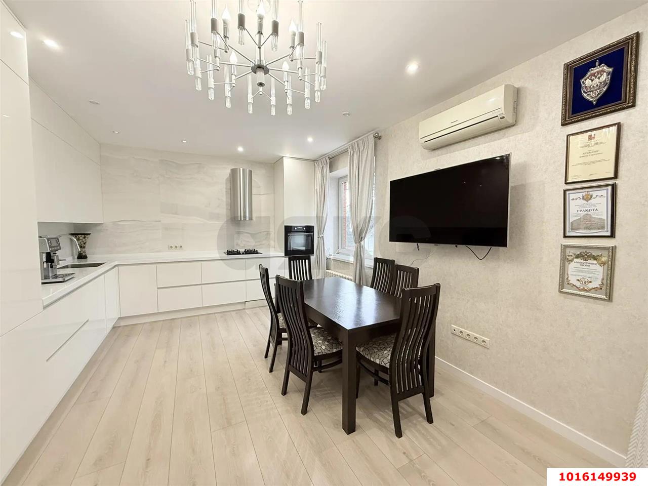 Фото №1: Дом 208 м² + 5.02 сот. - Елизаветинская, мкр. Прикубанский внутригородской округ, ул. Новая