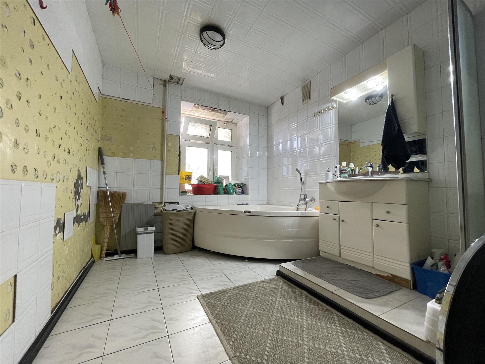 Фото №8: 4-комнатная квартира 120 м² - Краснодар, Прикубанский внутригородской округ, мкр. Фестивальный, ул. Яна Полуяна, 32