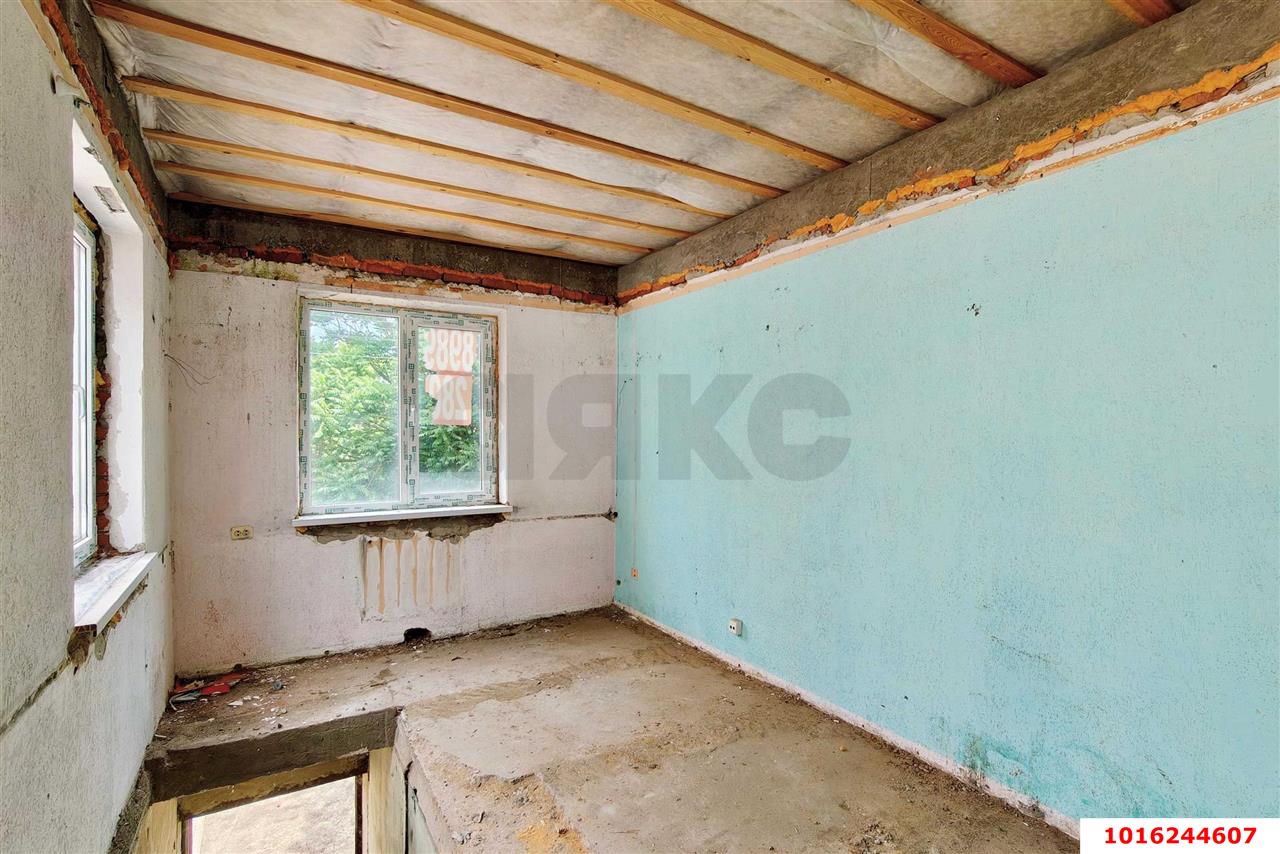 Фото №12: Торговое помещение <span class="whitespace-nowrap">85 м²</span>, <span class="whitespace-nowrap">1/2 эт.</span> - Краснодар, Западный внутригородской округ, мкр. Центральный, ул. Фрунзе, 95