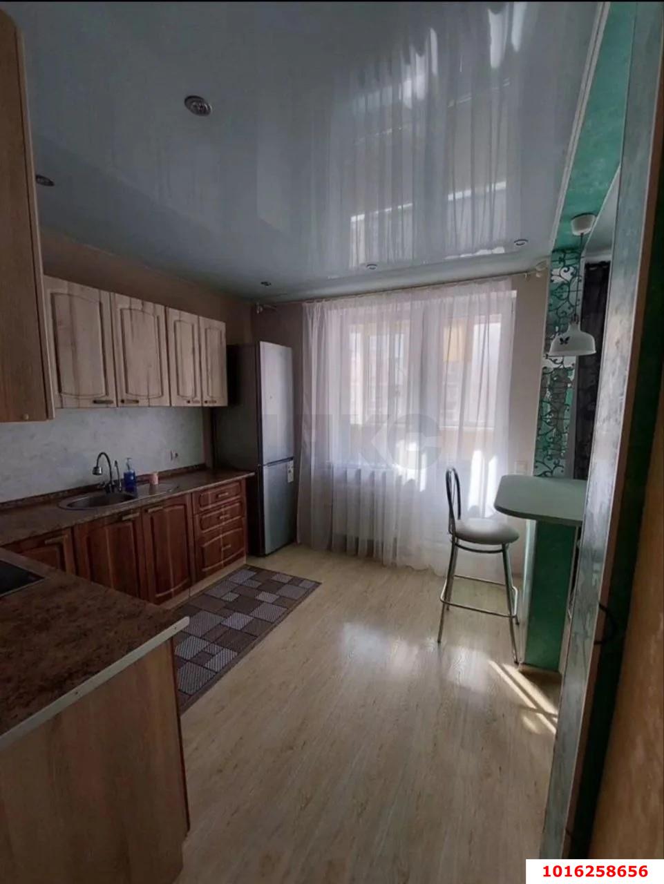 Фото №2: 2-комнатная квартира 50 м² - Краснодар, Музыкальный, имени Петра Метальникова, Прикубанский внутригородской округ, мкр. Завод Радиоизмерительных Приборов, ул. Петра Метальникова, 11