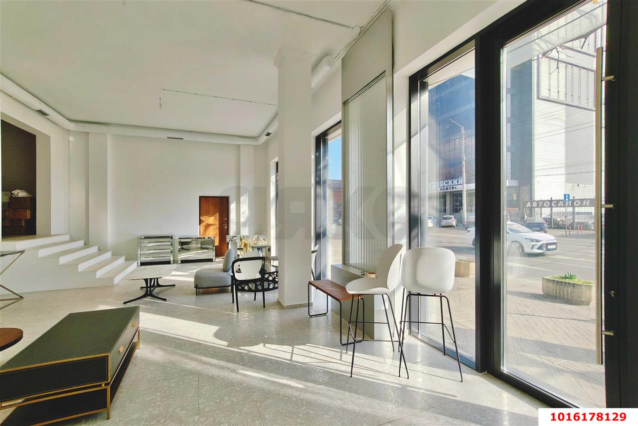 Фото №5: Коммерция 1100 м² - Краснодар, Центральный внутригородской округ, мкр. Покровка, ул. Северная, 407