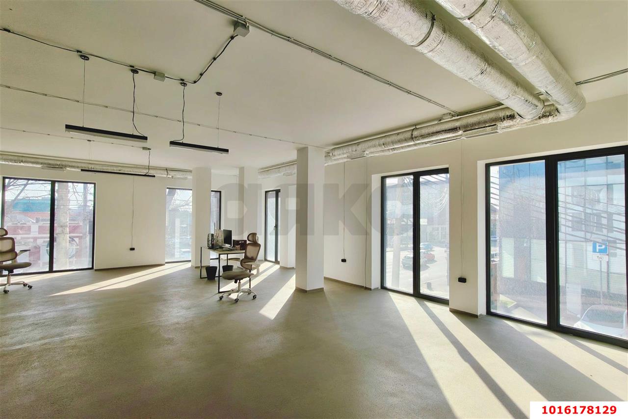 Фото №12: Коммерция 1100 м² - Краснодар, Центральный внутригородской округ, мкр. Покровка, ул. Северная, 407