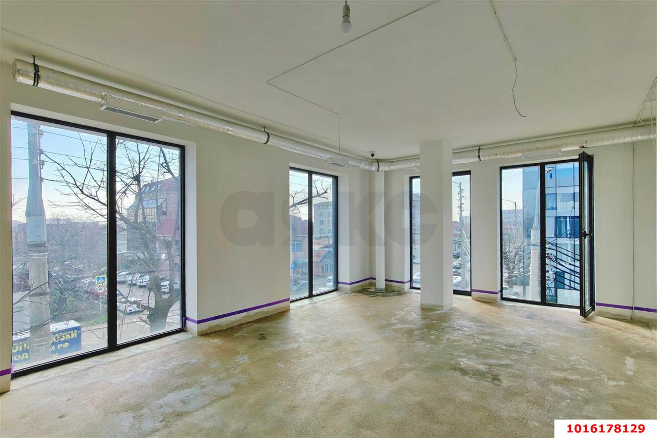 Фото №15: Коммерция 1100 м² - Краснодар, Центральный внутригородской округ, мкр. Покровка, ул. Северная, 407