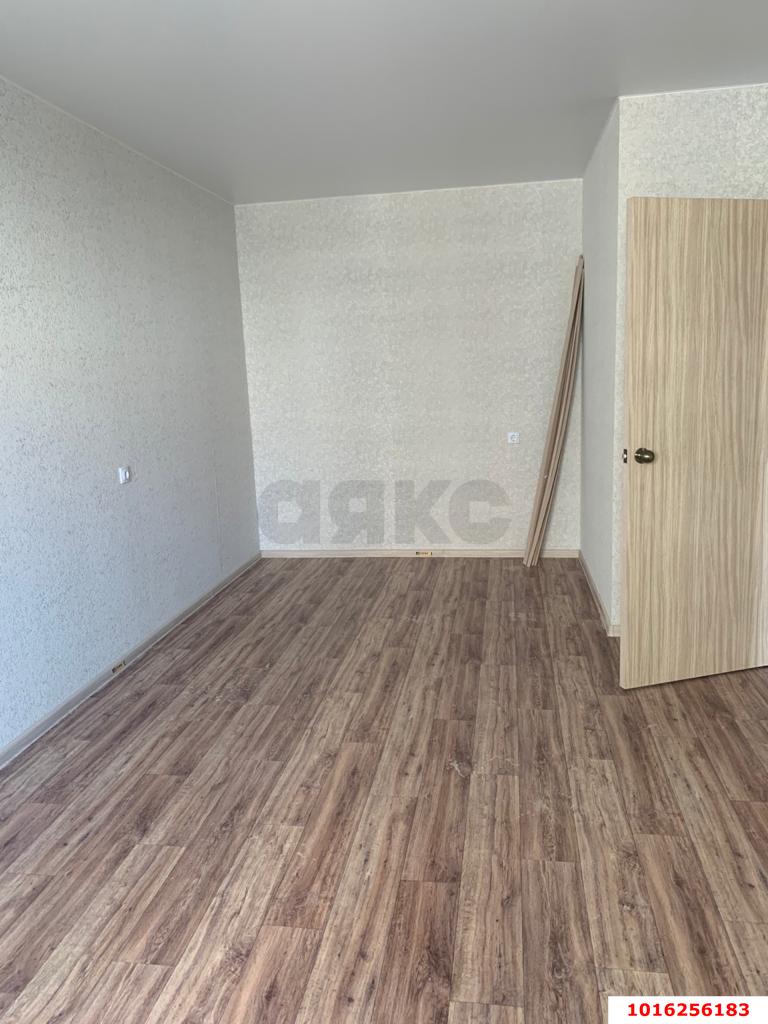 Фото №3: 1-комнатная квартира 39 м² - Краснодар, Прикубанский внутригородской округ, мкр. Восточно-Кругликовский, ул. Героя Владислава Посадского, 49