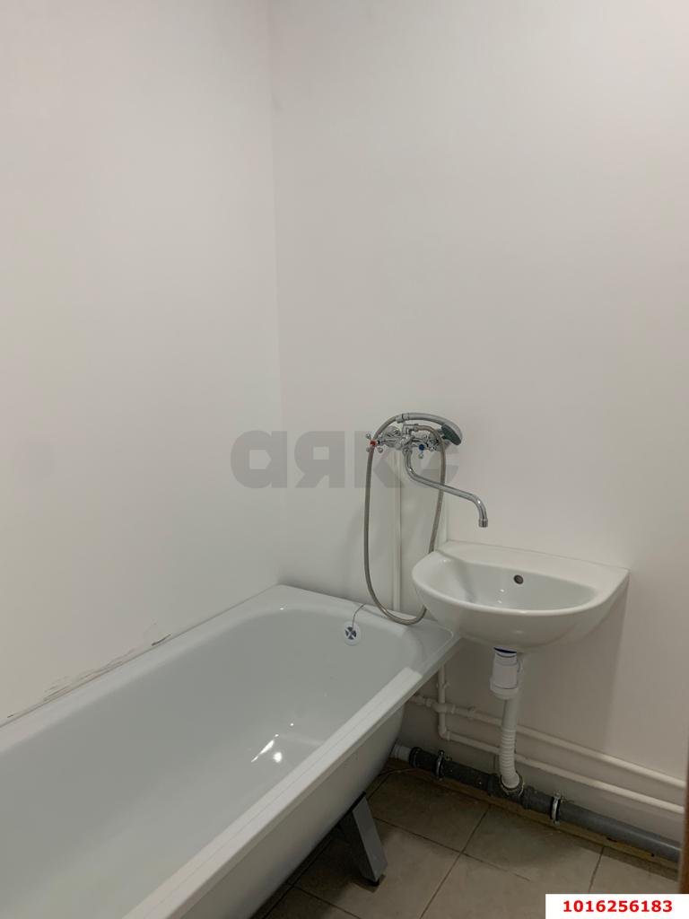 Фото №6: 1-комнатная квартира 39 м² - Краснодар, Прикубанский внутригородской округ, мкр. Восточно-Кругликовский, ул. Героя Владислава Посадского, 49