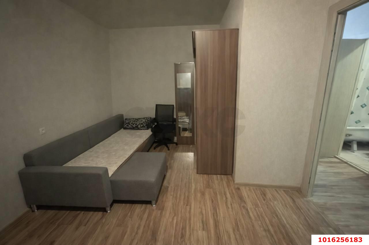 Фото №2: 1-комнатная квартира 39 м² - Краснодар, Прикубанский внутригородской округ, мкр. Восточно-Кругликовский, ул. Героя Владислава Посадского, 49