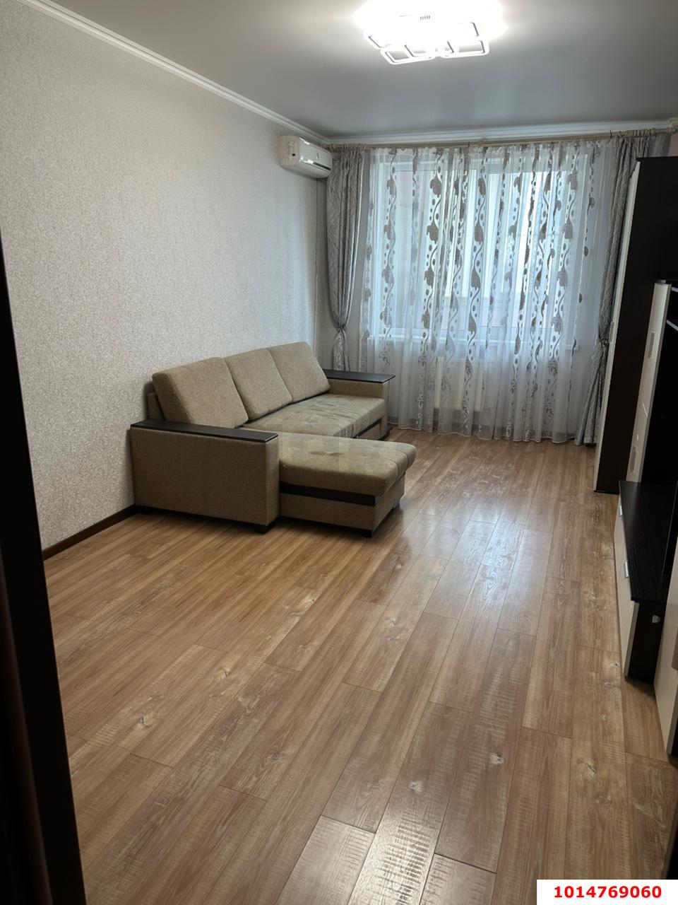 Фото №1: 1-комнатная квартира 49 м² - Краснодар, Прикубанский внутригородской округ, мкр. имени Маршала Жукова, ул. Александра Покрышкина, 4/6