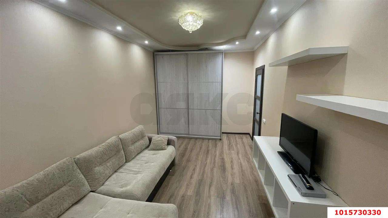 Фото №2: 1-комнатная квартира 31 м² - Краснодар, Прикубанский внутригородской округ, мкр. Сады Калинина, ул. Семёновская, 39