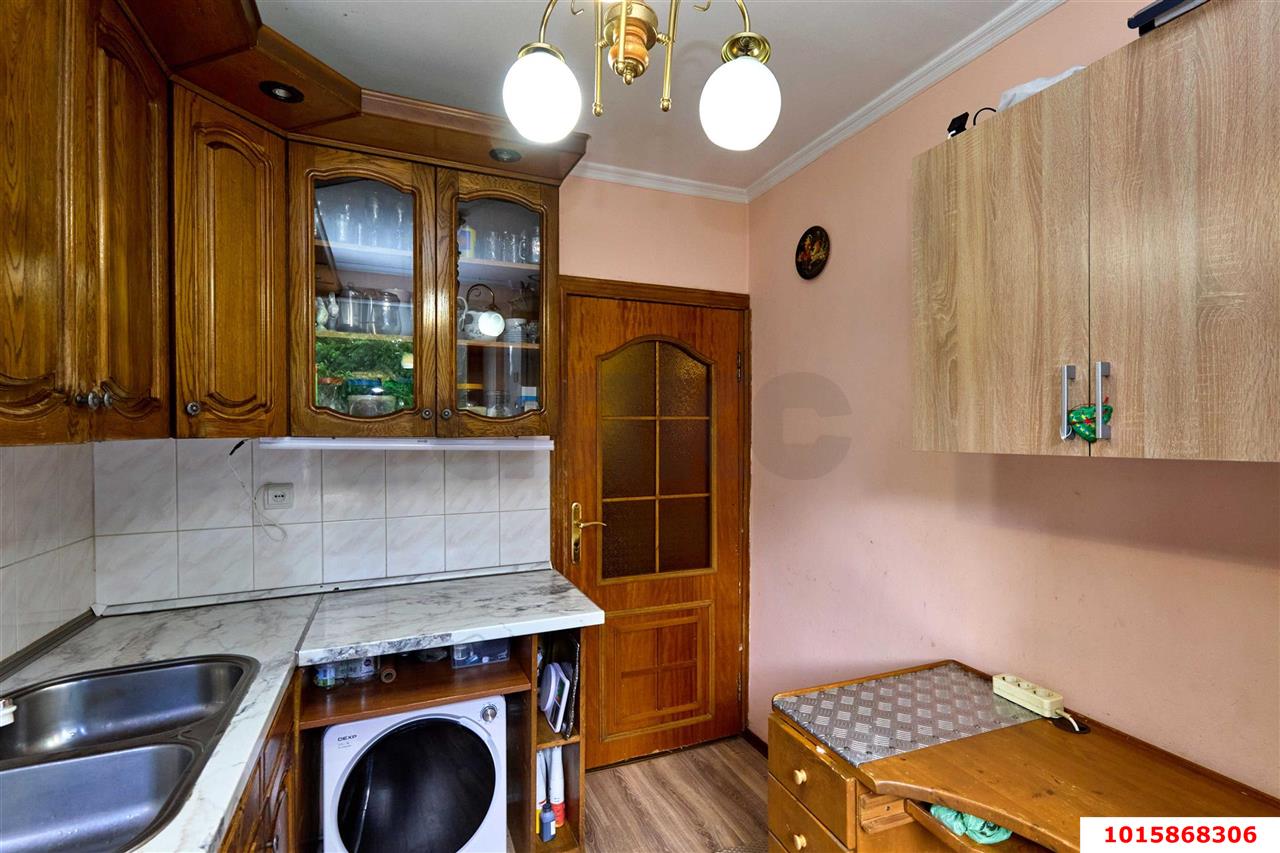 Фото №11: 3-комнатная квартира <span class="whitespace-nowrap">63 м²</span>, <span class="whitespace-nowrap">5/9 эт.</span> - Краснодар, Прикубанский внутригородской округ, мкр. Фестивальный, ул. Атарбекова, 45