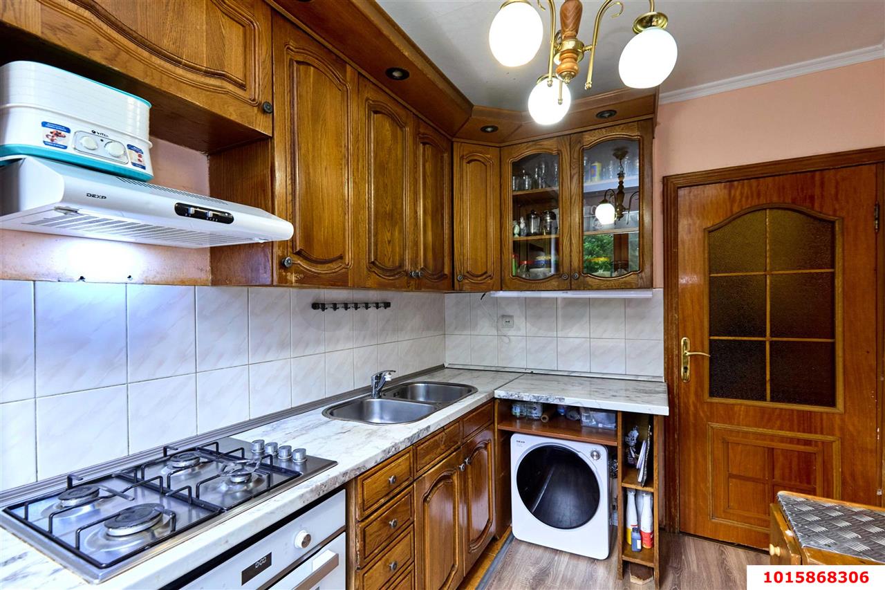 Фото №10: 3-комнатная квартира <span class="whitespace-nowrap">63 м²</span>, <span class="whitespace-nowrap">5/9 эт.</span> - Краснодар, Прикубанский внутригородской округ, мкр. Фестивальный, ул. Атарбекова, 45