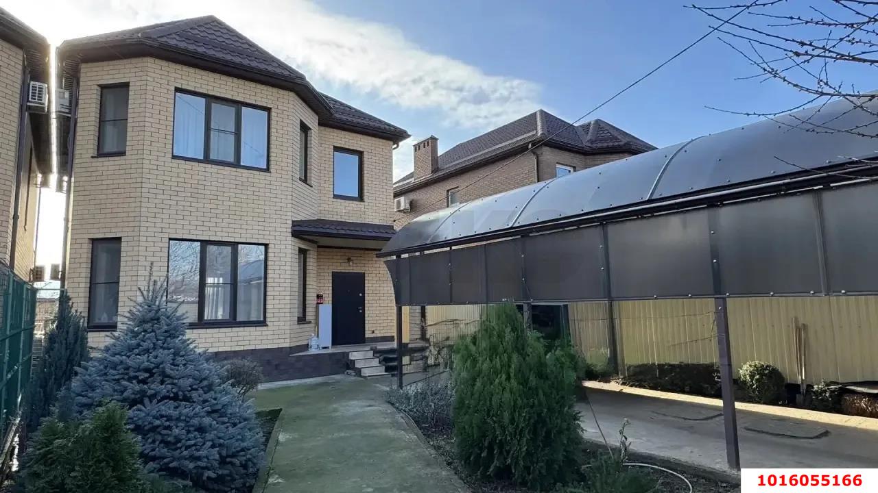 Фото №1: Дом 136 м² + 5 сот. - Краснодар, Прикубанский внутригородской округ, Калинино, мкр. Завод Радиоизмерительных Приборов, ул. имени Атамана Антона Головатого, 27