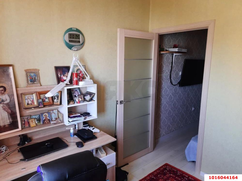 Фото №3: 1-комнатная квартира 42 м² - Краснодар, Прикубанский внутригородской округ, мкр. Губернский, ул. им. Героя Яцкова И.В., 13