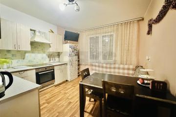 Фото №1: 2-комнатная квартира 60 м² - Краснодар, мкр. Карасунский внутригородской округ, пр-кт имени писателя Знаменского, 24