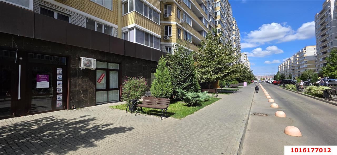 Фото №3: Коммерция 82 м² - Краснодар, Славянский, Прикубанский внутригородской округ, мкр. Светлоград, ул. Красных Партизан, 1/3к1