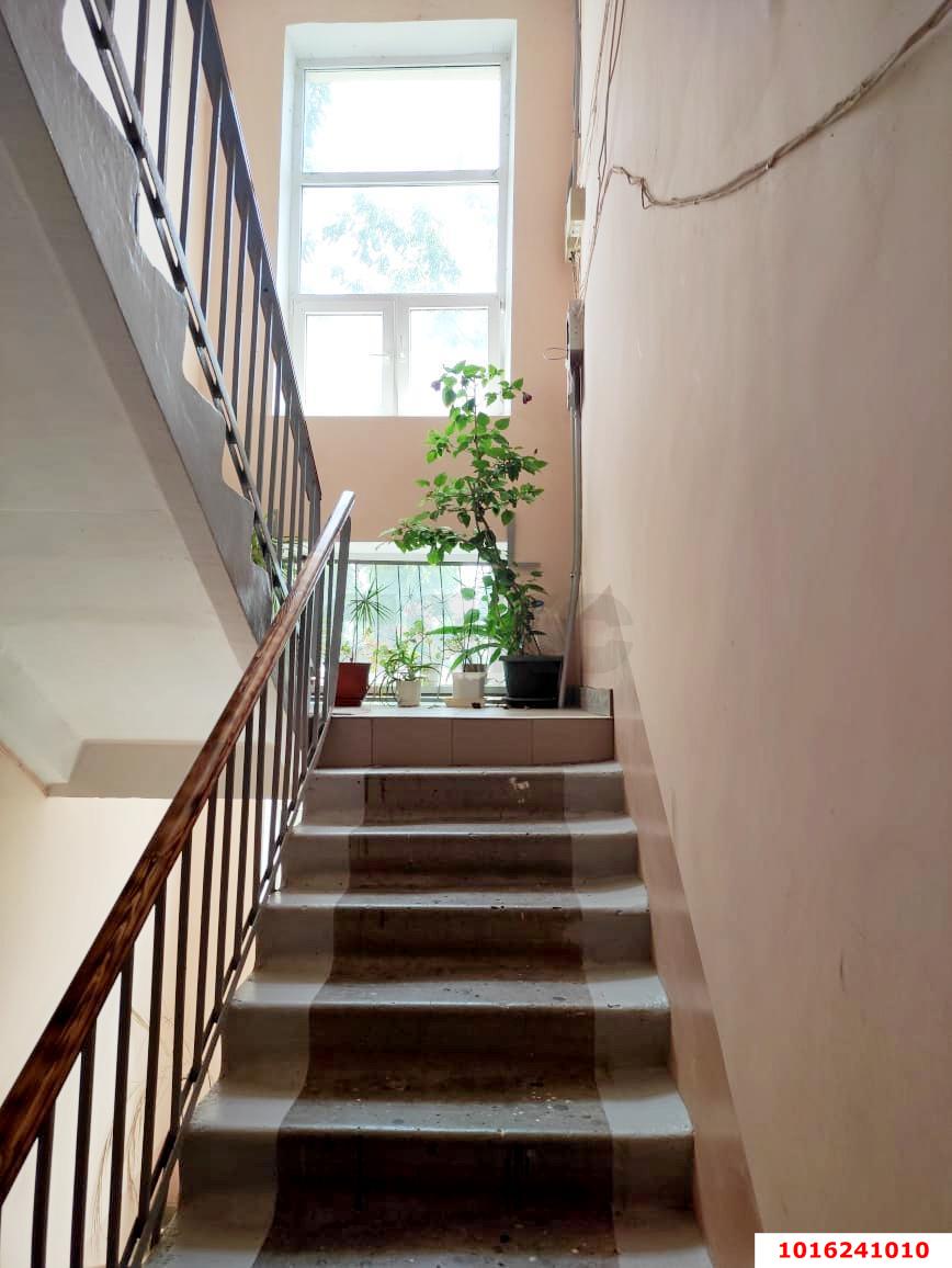 Фото №18: 3-комнатная квартира 62 м² - Краснодар, Карасунский внутригородской округ, мкр. Хлопчато-бумажный Комбинат, ул. Новороссийская, 182