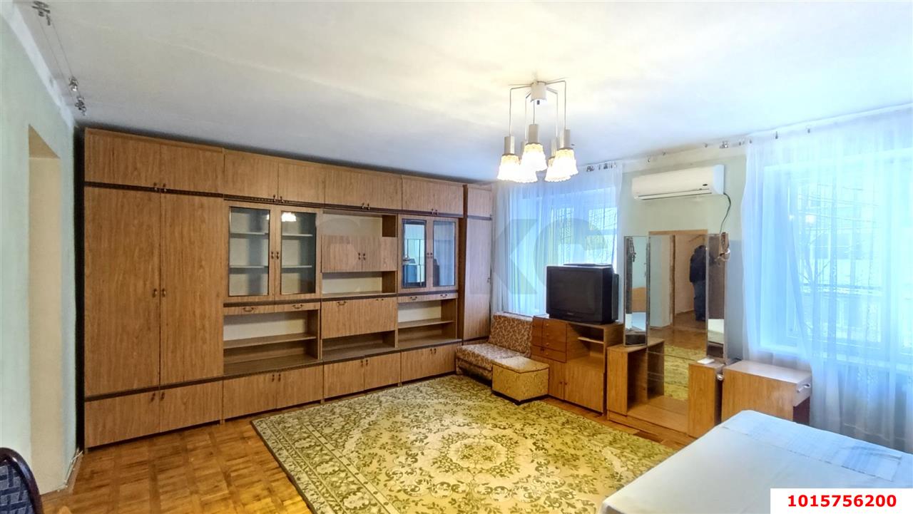 Фото №1: 4-комнатная квартира 127 м² - Краснодар, ул. Селезнёва, 176