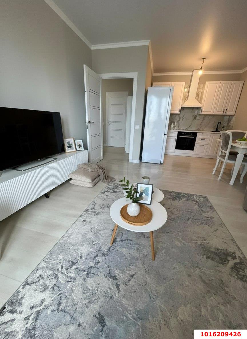 Фото №1: 2-комнатная квартира 54 м² - Новая Адыгея, мкр. жилой комплекс Виноград 2, ул. Бжегокайская, 25/1к14