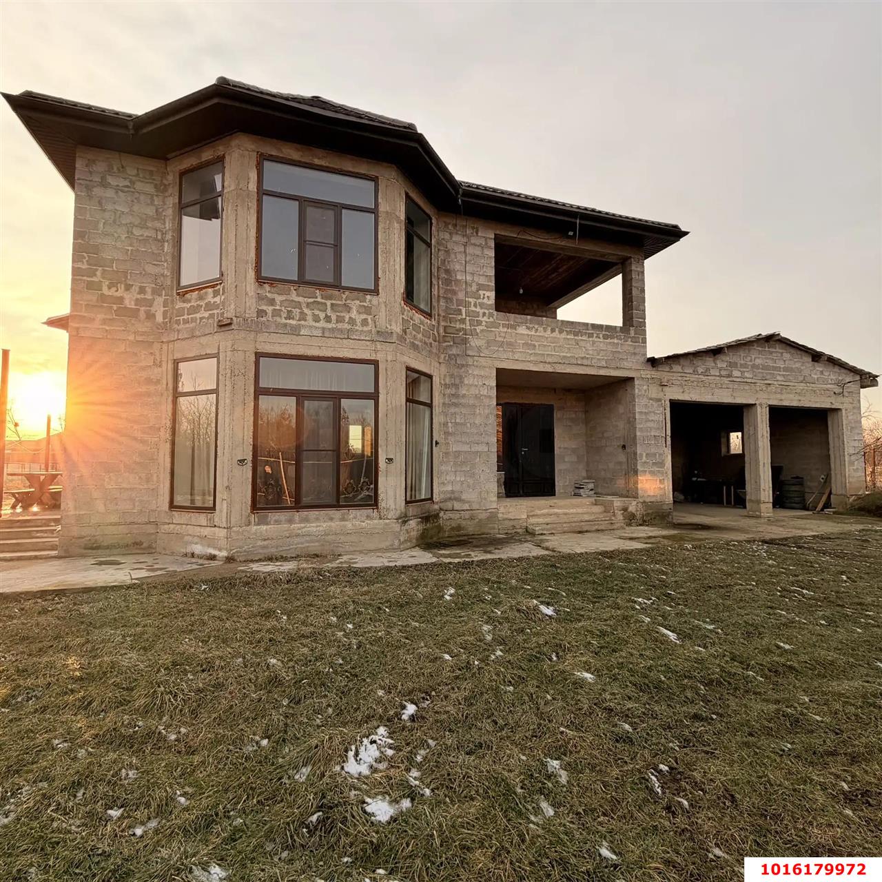 Фото №1: Дом 400 м² + 20 сот. - Тугургой, ул. Шоссейная, 16/1