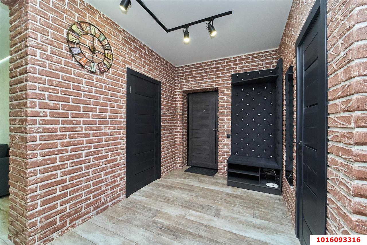 Фото №3: 2-комнатная квартира 85 м² - Краснодар, Прикубанский внутригородской округ, Завод Радиоизмерительных Приборов, п. Калинино, ул. Кадетская, 9