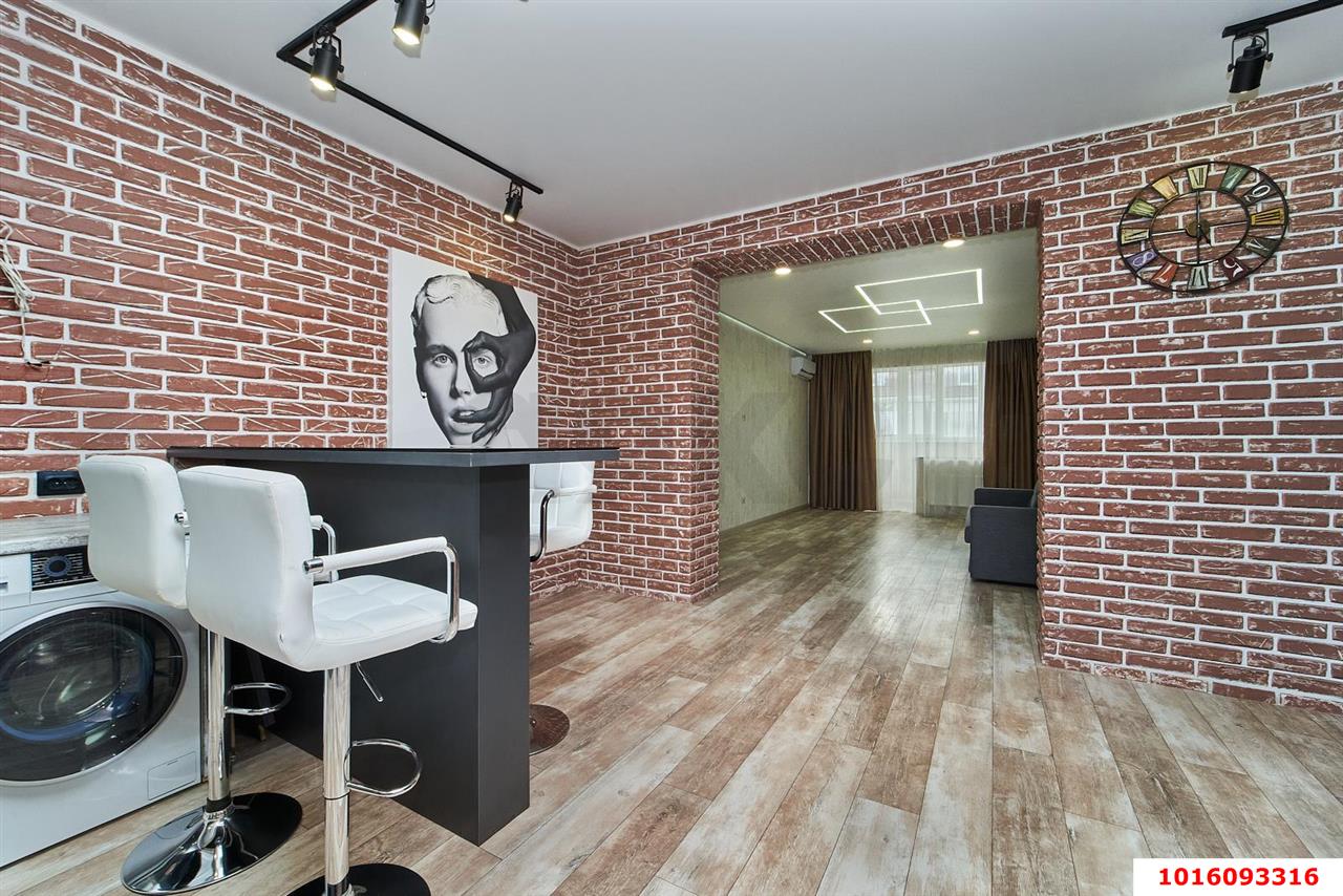 Фото №5: 2-комнатная квартира 85 м² - Краснодар, Прикубанский внутригородской округ, Завод Радиоизмерительных Приборов, п. Калинино, ул. Кадетская, 9