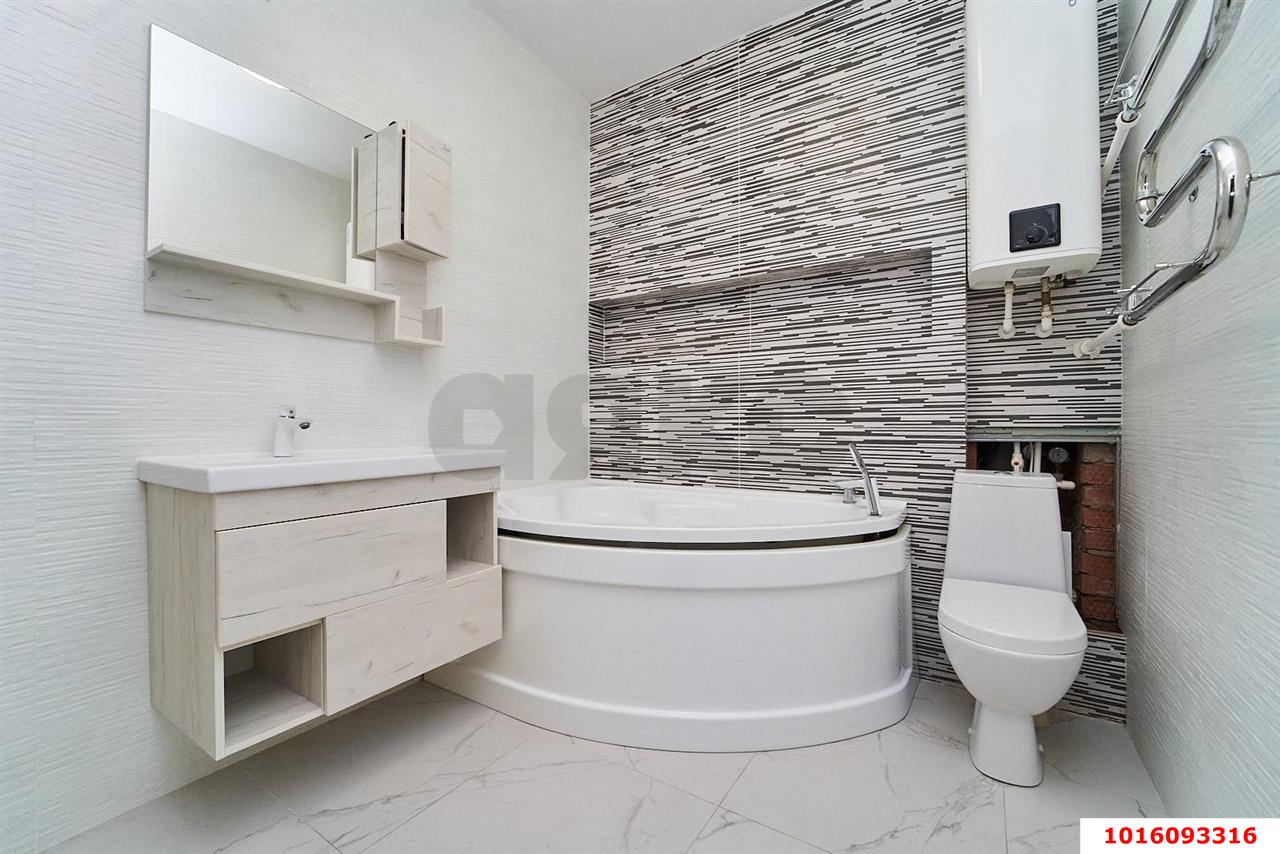 Фото №12: 2-комнатная квартира 85 м² - Краснодар, Прикубанский внутригородской округ, Завод Радиоизмерительных Приборов, п. Калинино, ул. Кадетская, 9