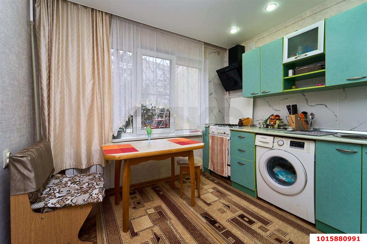 Фото №2: 3-комнатная квартира 63 м² - Краснодар, Карасунский внутригородской округ, мкр. Гидростроителей, ул. Игнатова, 61