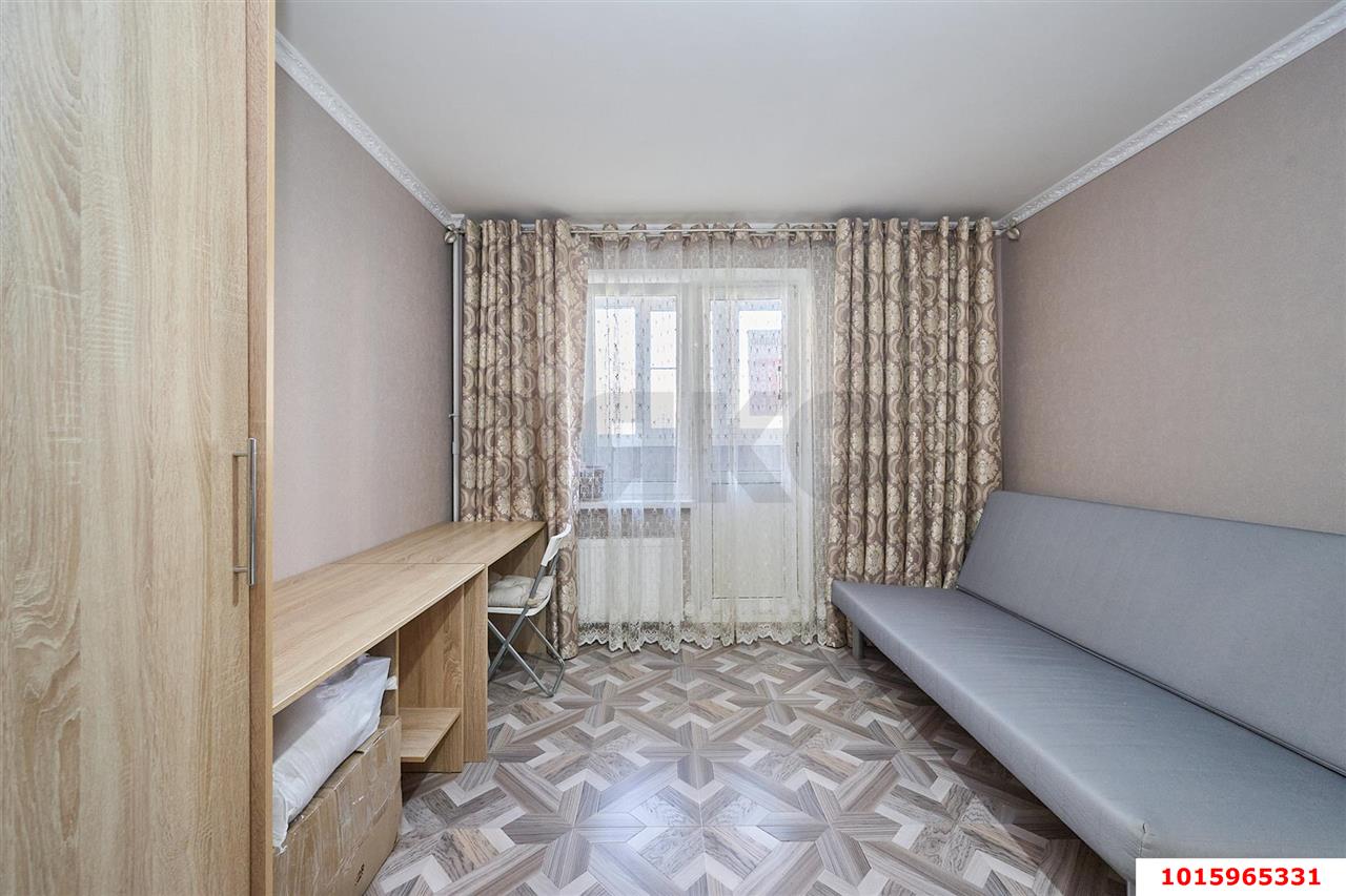 Фото №7: 2-комнатная квартира <span class="whitespace-nowrap">62 м²</span>, <span class="whitespace-nowrap">3/16 эт.</span> - Краснодар, Карасунский внутригородской округ, мкр. Гидростроителей, пр-кт имени писателя Знаменского, 9к1