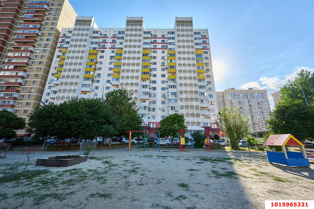 Фото №18: 2-комнатная квартира <span class="whitespace-nowrap">62 м²</span>, <span class="whitespace-nowrap">3/16 эт.</span> - Краснодар, Карасунский внутригородской округ, мкр. Гидростроителей, пр-кт имени писателя Знаменского, 9к1