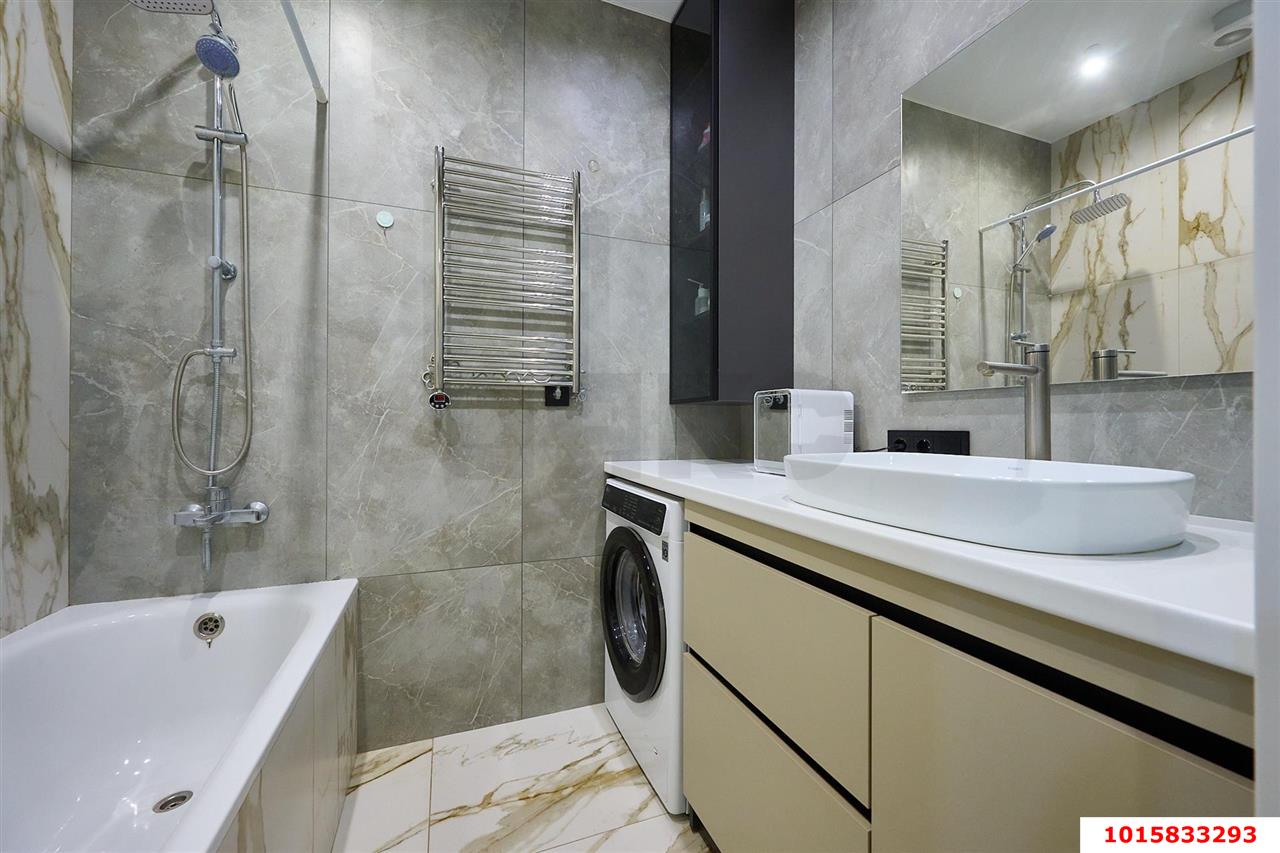 Фото №13: 3-комнатная квартира 92 м² - Краснодар, Прикубанский внутригородской округ, мкр. Губернский, ул. им. Героя Яцкова И.В., 13