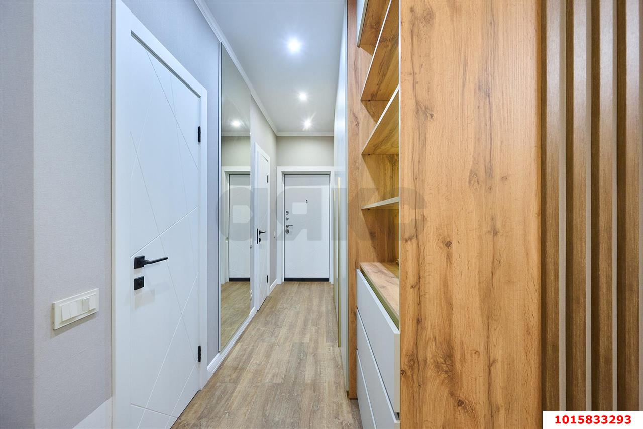 Фото №10: 3-комнатная квартира 92 м² - Краснодар, Прикубанский внутригородской округ, мкр. Губернский, ул. им. Героя Яцкова И.В., 13