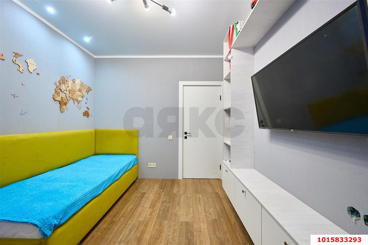 Фото №7: 3-комнатная квартира 92 м² - Краснодар, Прикубанский внутригородской округ, мкр. Губернский, ул. им. Героя Яцкова И.В., 13