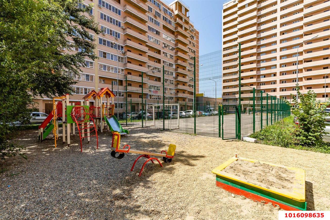 Фото №18: 3-комнатная квартира 102 м² - Краснодар, Карасунский внутригородской округ, Гидростроителей, мкр. жилой комплекс Феникс, ул. имени В.Н. Мачуги, 6/2к1