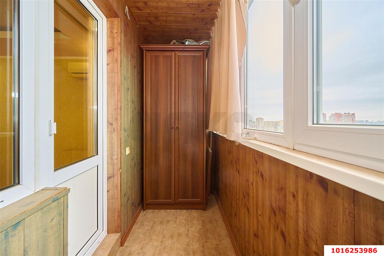 Фото №10: 1-комнатная квартира 43 м² - Краснодар, Прикубанский внутригородской округ, мкр. Завод Измерительных Приборов, ул. имени 40-летия Победы, 33/8