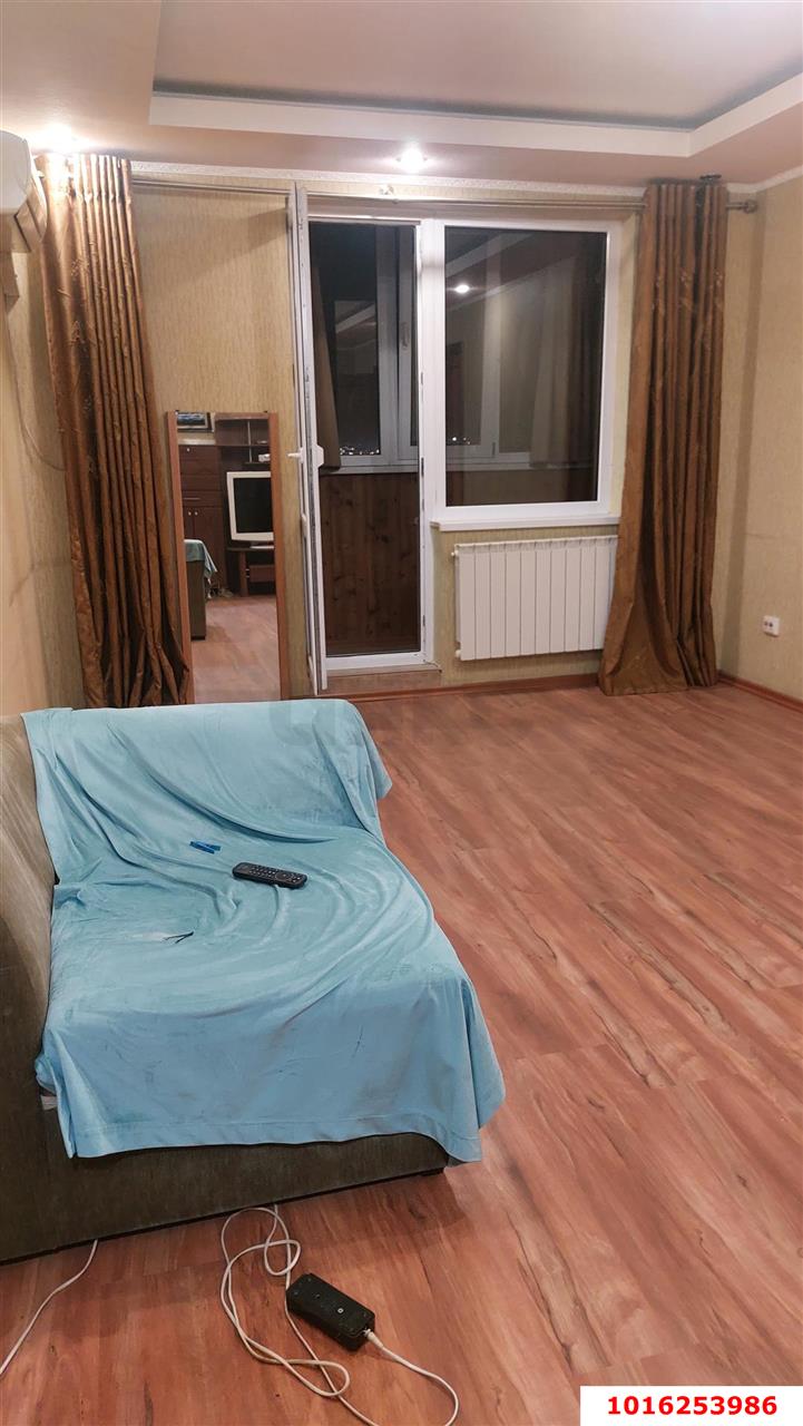 Фото №5: 1-комнатная квартира 43 м² - Краснодар, Прикубанский внутригородской округ, мкр. Завод Измерительных Приборов, ул. имени 40-летия Победы, 33/6