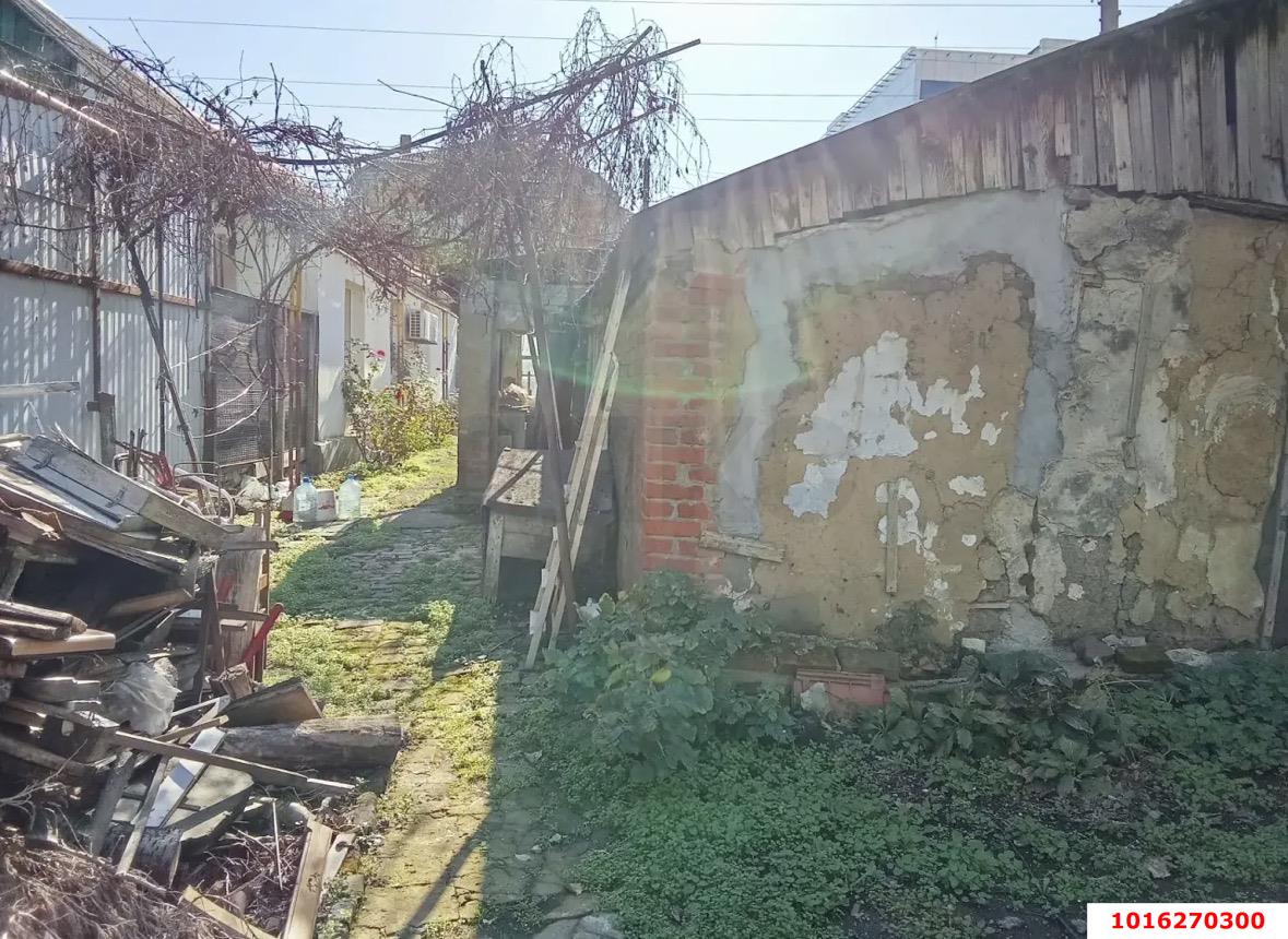 Фото №4: Дом 42 м² + 3 сот. - Краснодар, Центральный внутригородской округ, мкр. Центральный, ул. Новокузнечная, 83