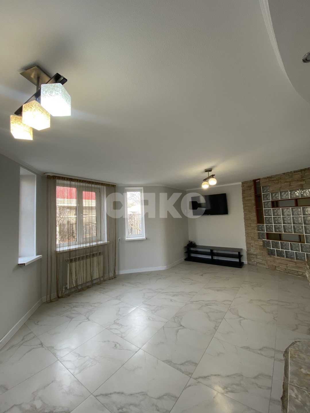 Фото №13: Дом 111 м² + 7 сот. - Кореновск, мкр. 1-й квартал, ул. Академика Королёва