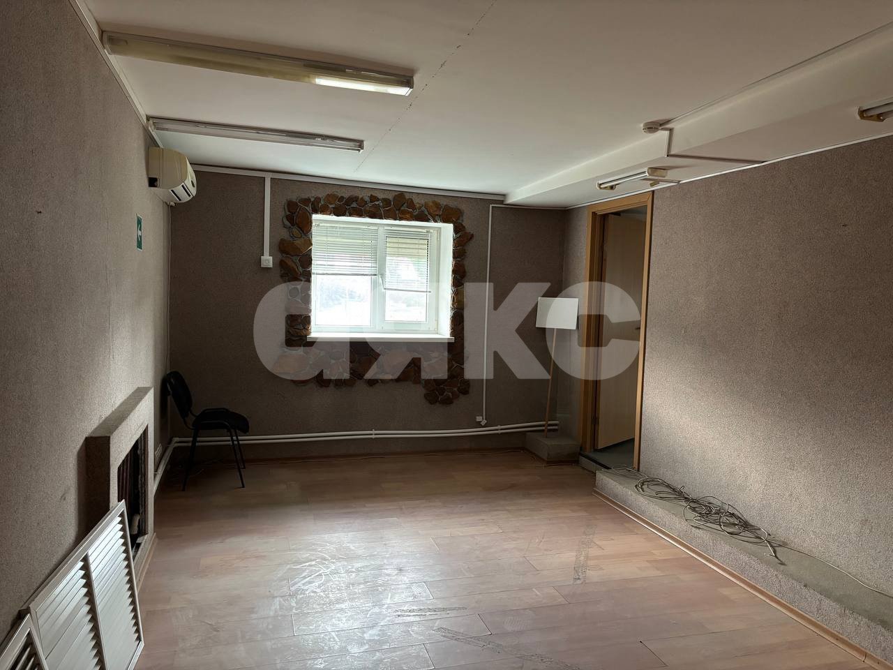 Фото №15: Коммерция <span class="whitespace-nowrap">774 м²</span>, <span class="whitespace-nowrap">3/3 эт.</span> - Волгоград, Центральный, мкр. ЖК Цех, ул. Глазкова, 14