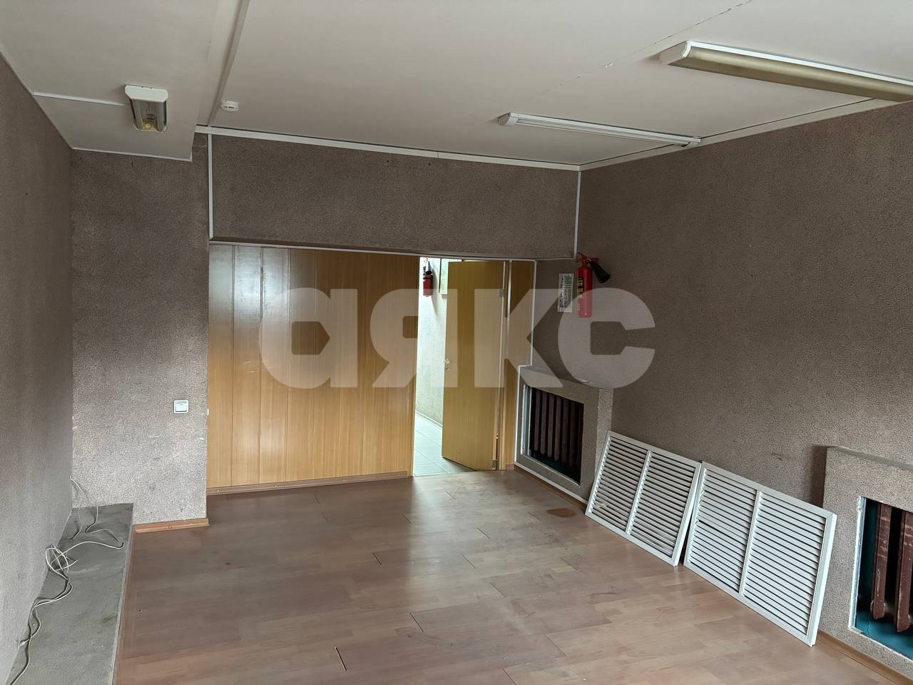 Фото №17: Коммерция <span class="whitespace-nowrap">774 м²</span>, <span class="whitespace-nowrap">3/3 эт.</span> - Волгоград, Центральный, мкр. ЖК Цех, ул. Глазкова, 14