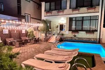 Фото №1: Коммерция 300 м² - Геленджик, мкр. Голубая Бухта, ул. Океанологов, 2