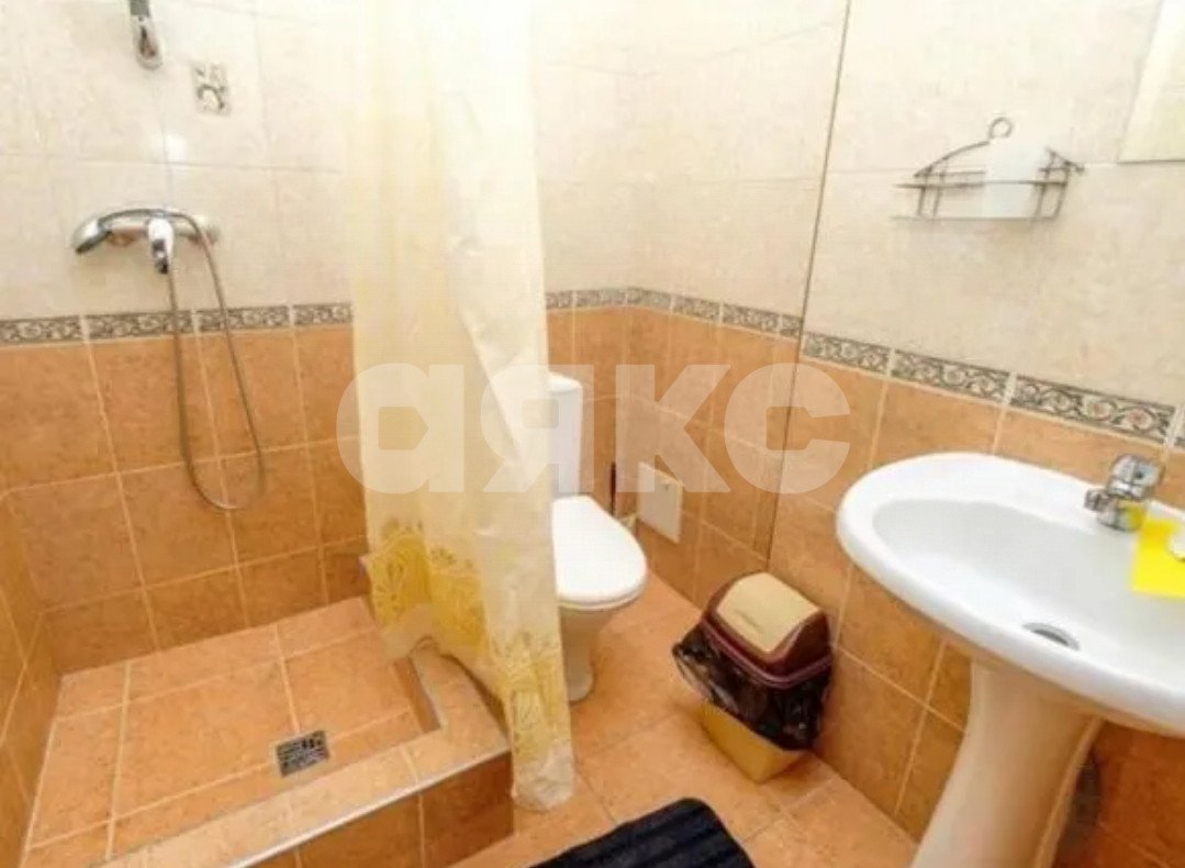 Фото №4: Коммерция 300 м² - Геленджик, мкр. Голубая Бухта, ул. Океанологов, 2