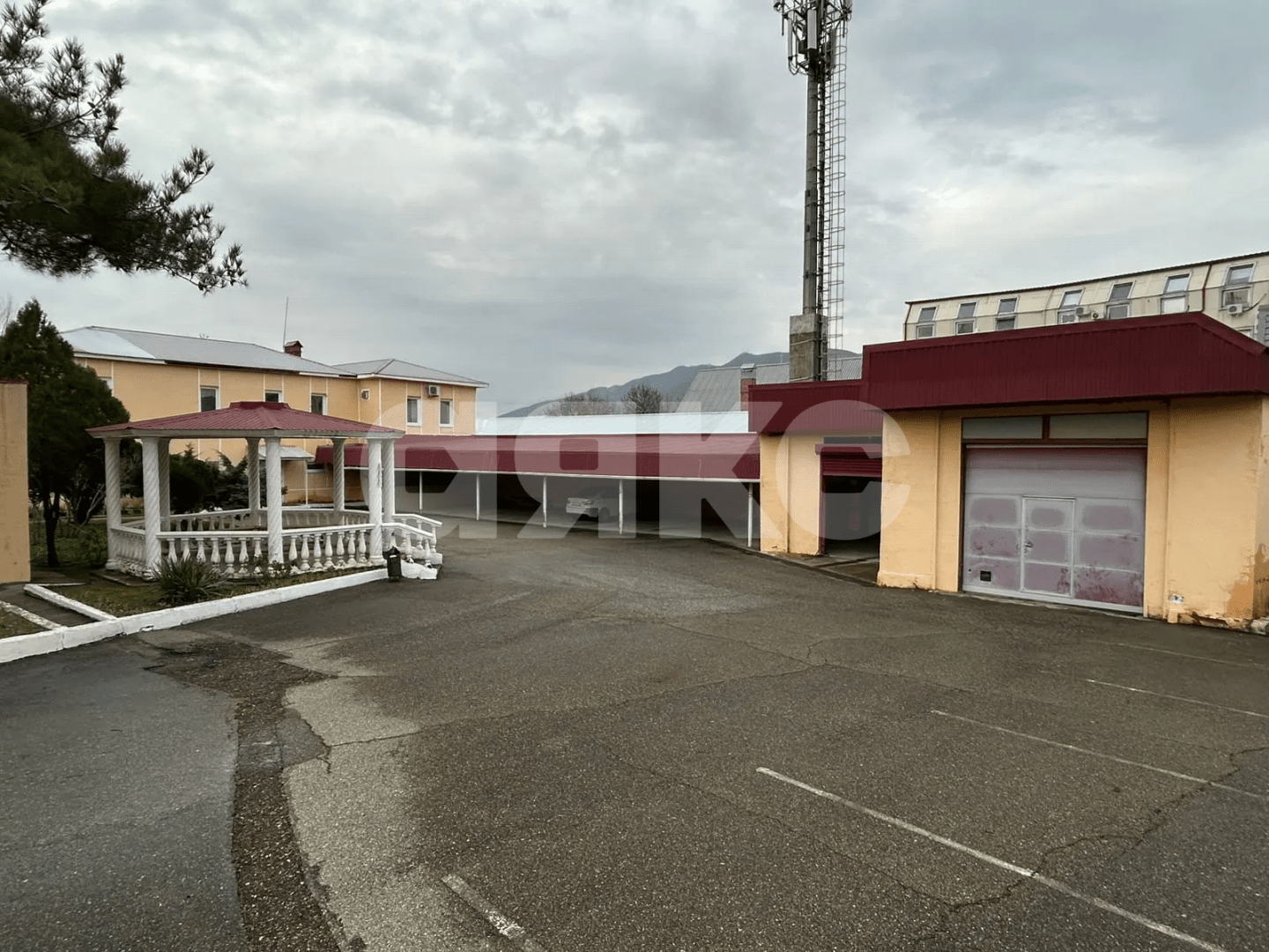 Фото №5: Коммерция 350 м² - Геленджик, ул. Островского, 160